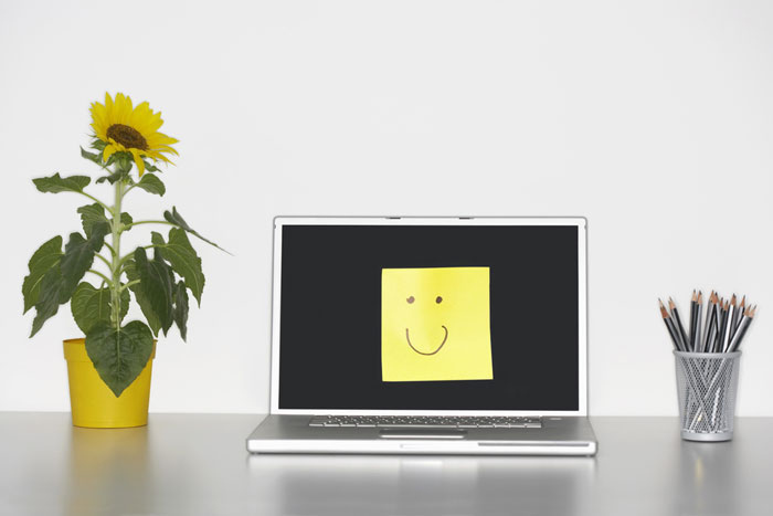 10 Signs Your Workplace is Great; 5 Ways to Know if You Should Move On 10 Signs Your Workplace is Great; 5 Ways to Know if You Should Move On