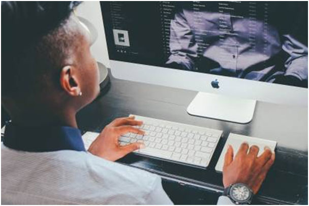 Getting to know what a job entails may involve getting in there to do the work yourself. Find out more here. Getting to know what a job entails may involve getting in there to do the work yourself. Find out more here.