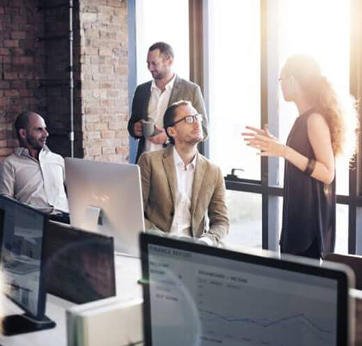 Communicating Across a Worldwide Workforce Communicating Across a Worldwide Workforce