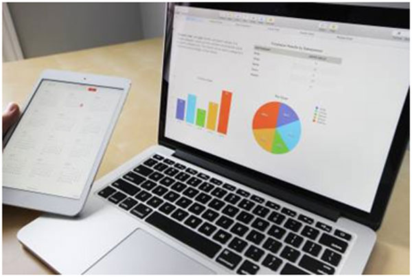 How does do the two fields of public relations and marketing influence each other?