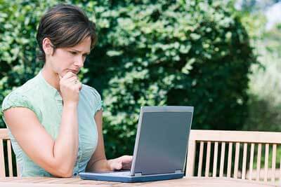 Writing for online audiences needs to be engaging Writing for online audiences needs to be engaging